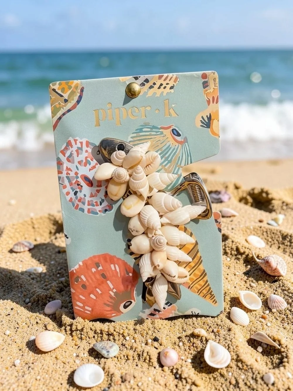 Piper K Shell Cluster Hair Clip - Cream & Ivory